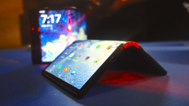 ALL YOU NEED TO KNOW ABOUT FOLDABLE PHONES